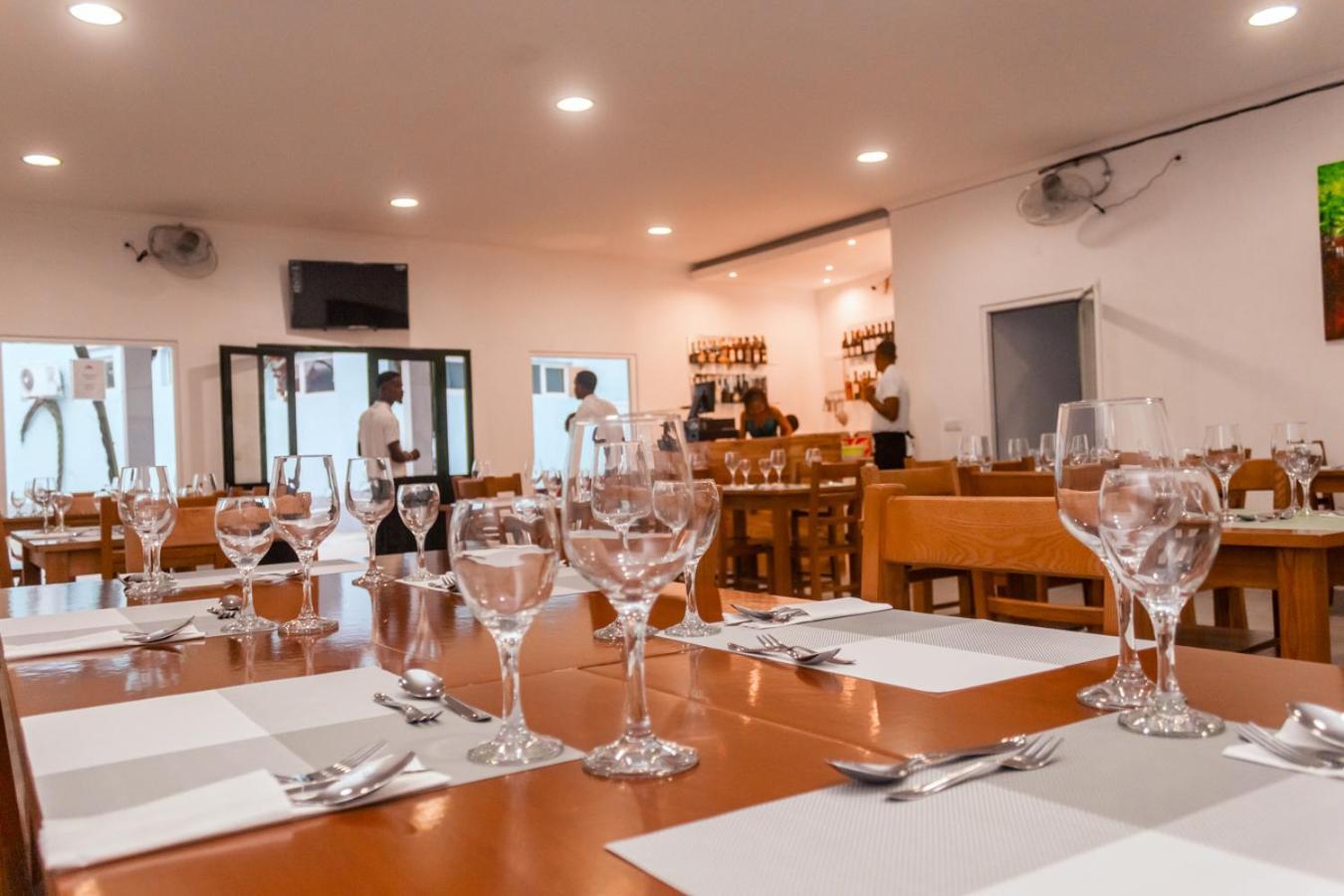 Hotel Vitoria Σάο Τομέ Εξωτερικό φωτογραφία