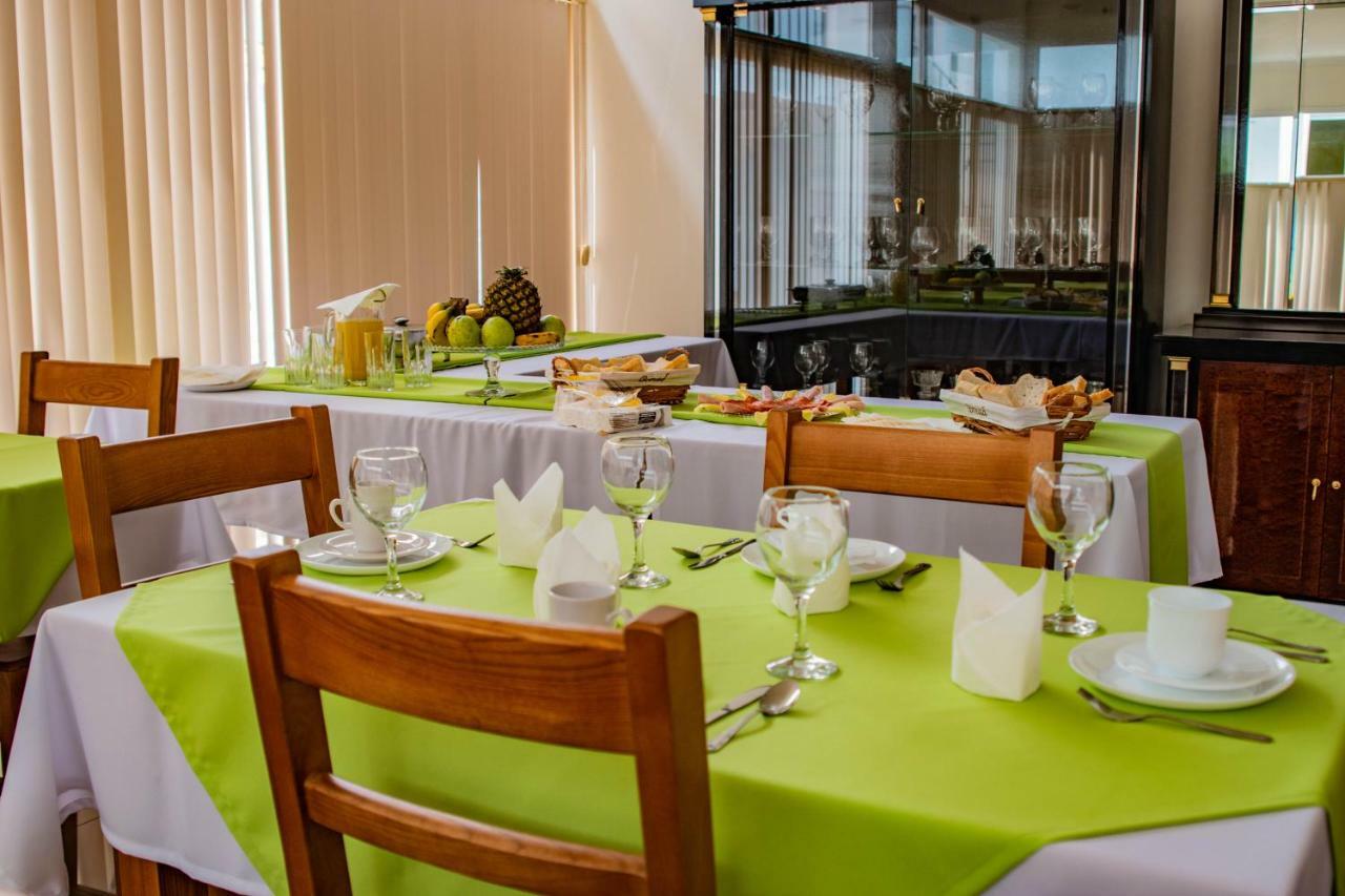 Hotel Vitoria Σάο Τομέ Εξωτερικό φωτογραφία